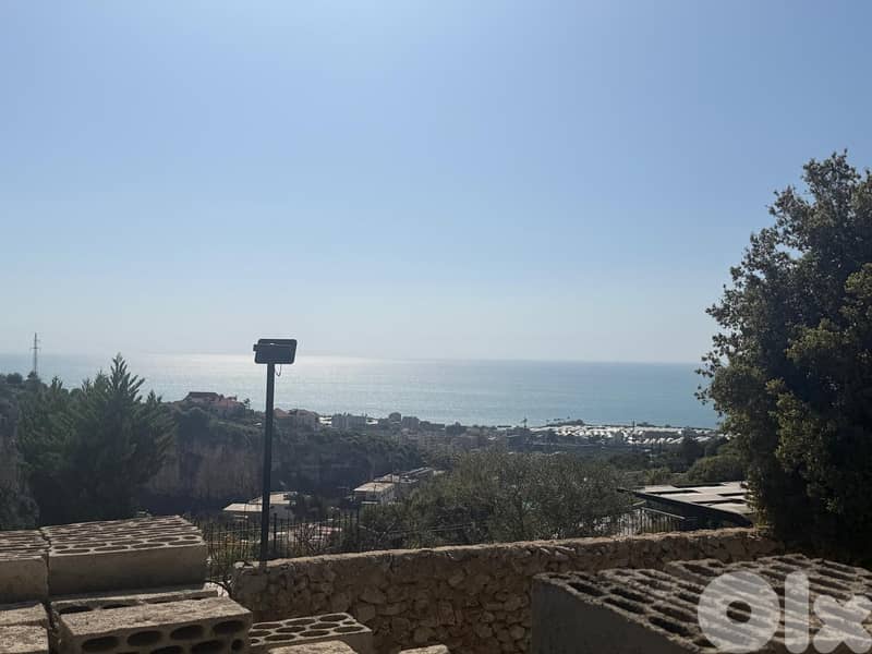 L20898 - Residential Building For Sale in A Prime Location in Edde 5