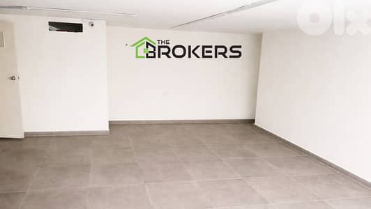 shop for Rent in Aicha Bakkar محل للايجار في عائشة بكار