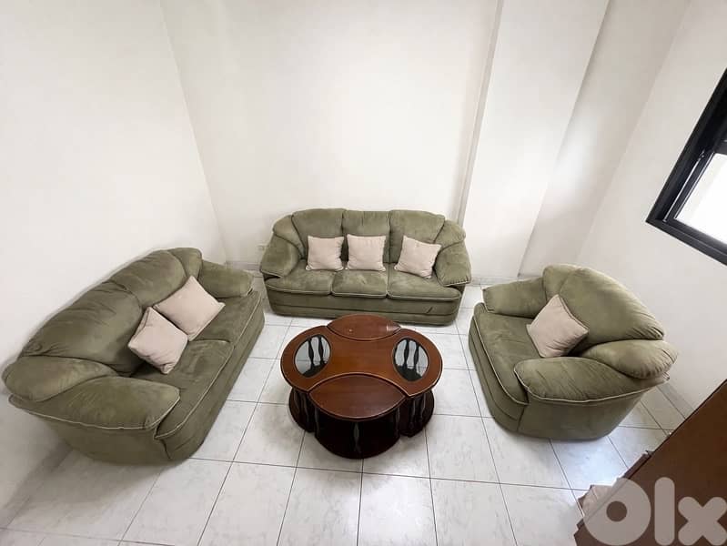 Modern Living Room furniture Set – Coffee Table + 3 Sofas 0