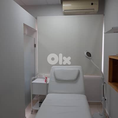125m2 office for rent in Badaro