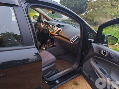 FIDELITY INSURANCE included Ford EcoSport 2015 250km/20L TITANIUM