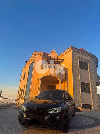 BMW X6 2018 Black-orange Company source