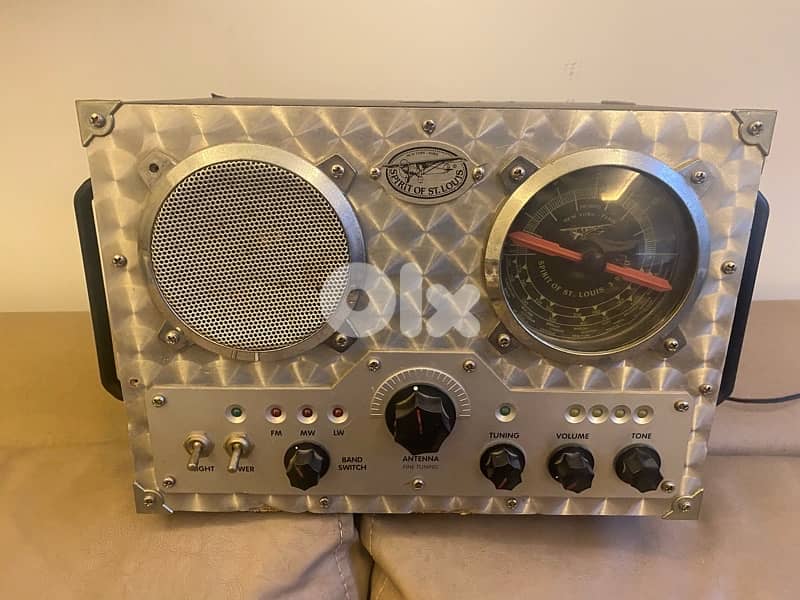 old nice radio working 0
