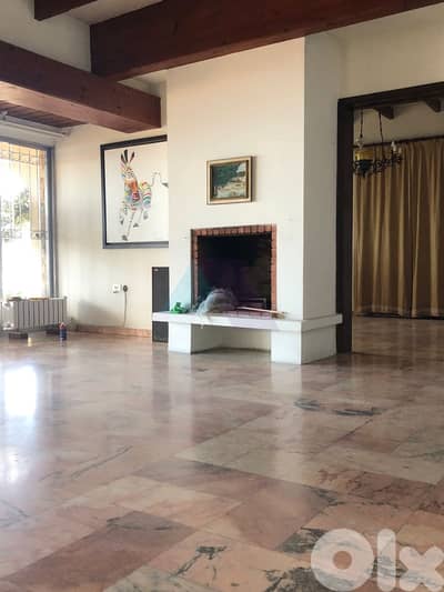 250m2 apartment+view+250m2 terrace 4rent in Bet Mery - بيت مري