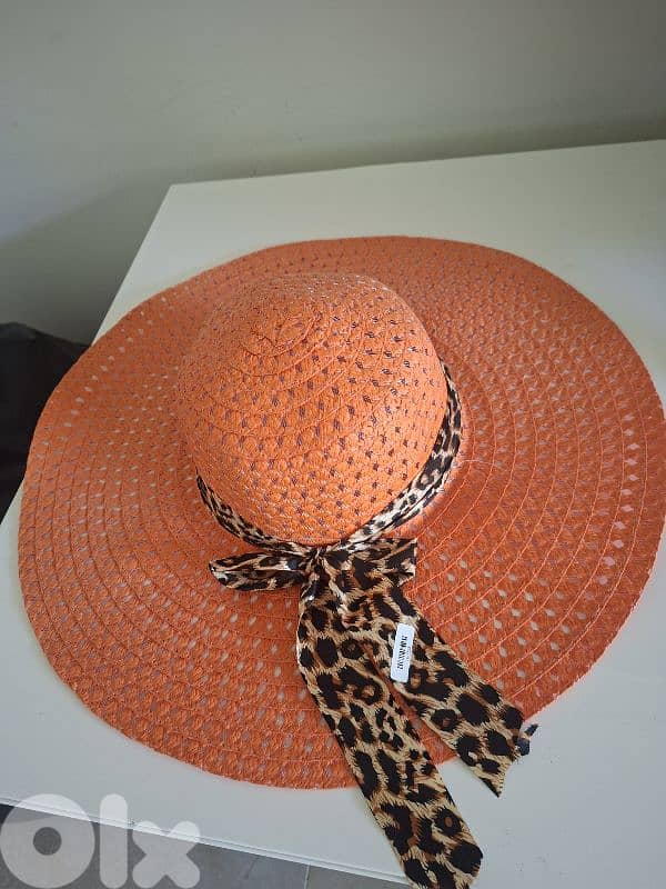 Beach hat 0