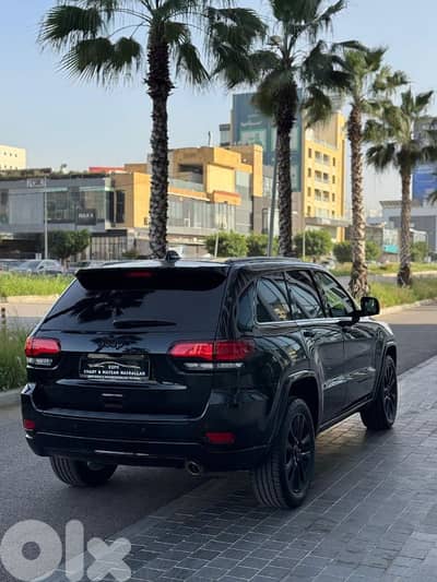 Jeep Grand Cherokee 2018 altitude V6