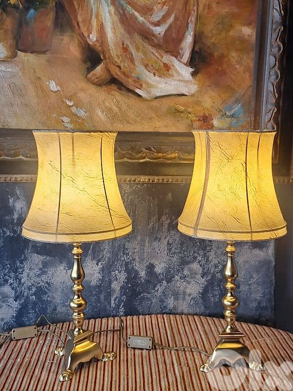 2 antique brass and leather lamps 0