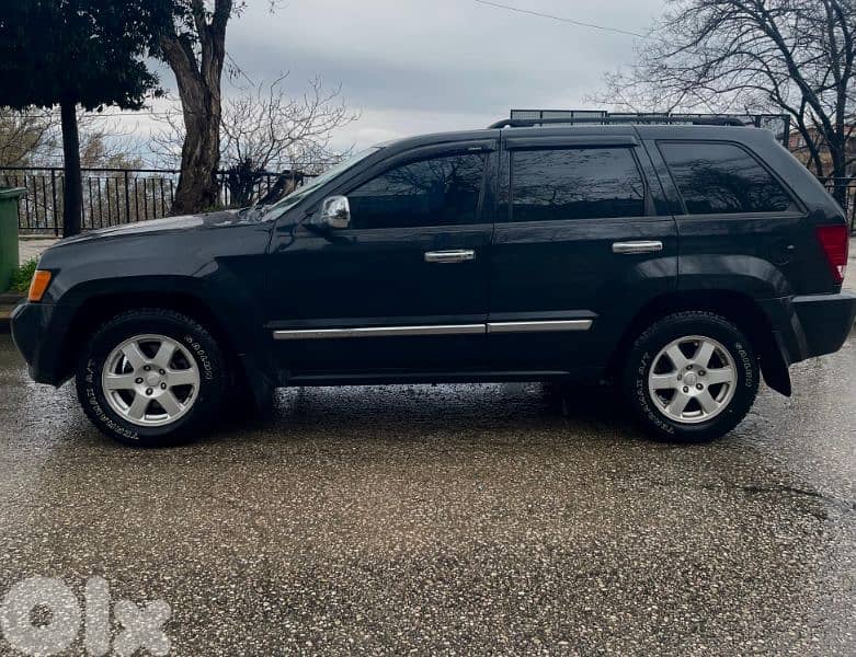 Jeep Cherokee 2010 0