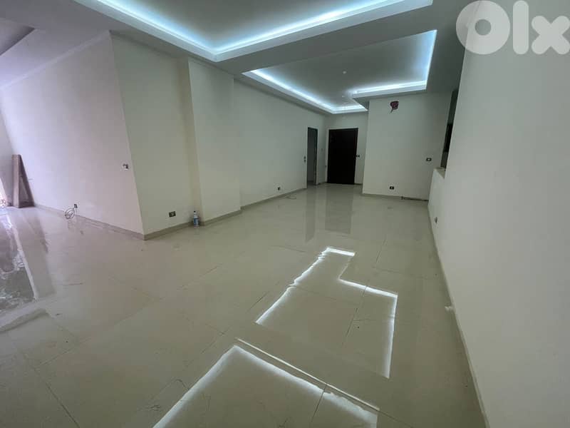RWK131JS - Luxury apartment for sale in Ballouneh 0
