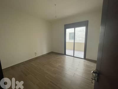 RWK143JS - Well maintained apartment for sale in Sehayleh