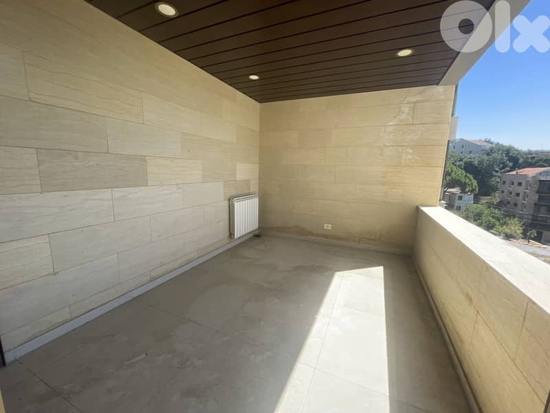 RWK145JS - Apartment for sale in Ballouneh 0