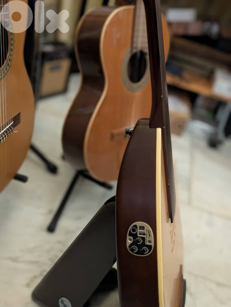 Godin mutlioud ambiance 0