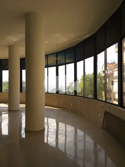 RWK196JS - Shop for sale in Ballouneh