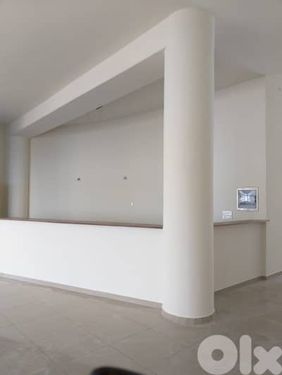 RWK196JS - Shop for sale in Ballouneh