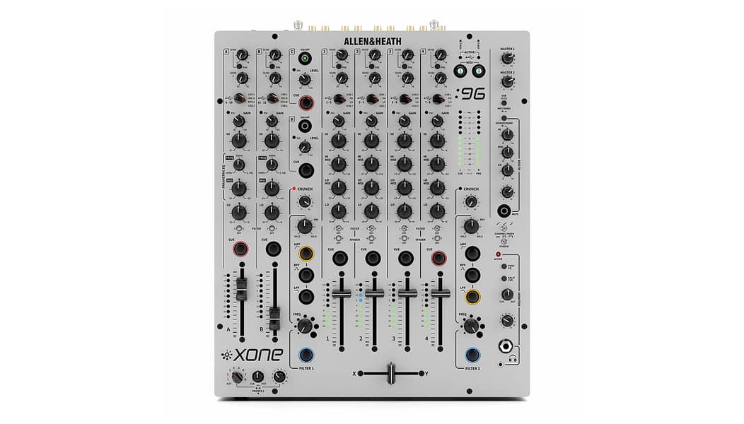 Allen & Heath XONE:96 DJ Mixer 0