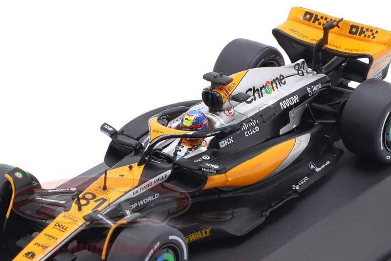 Oscar Piastri McLaren MCL60 #81 (British GP 2023) diecast model 1;43 4