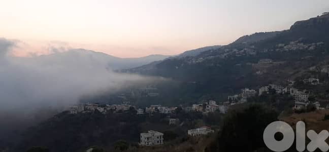 أرض للبيع في بحمدون Land for sale in Bhamdoun