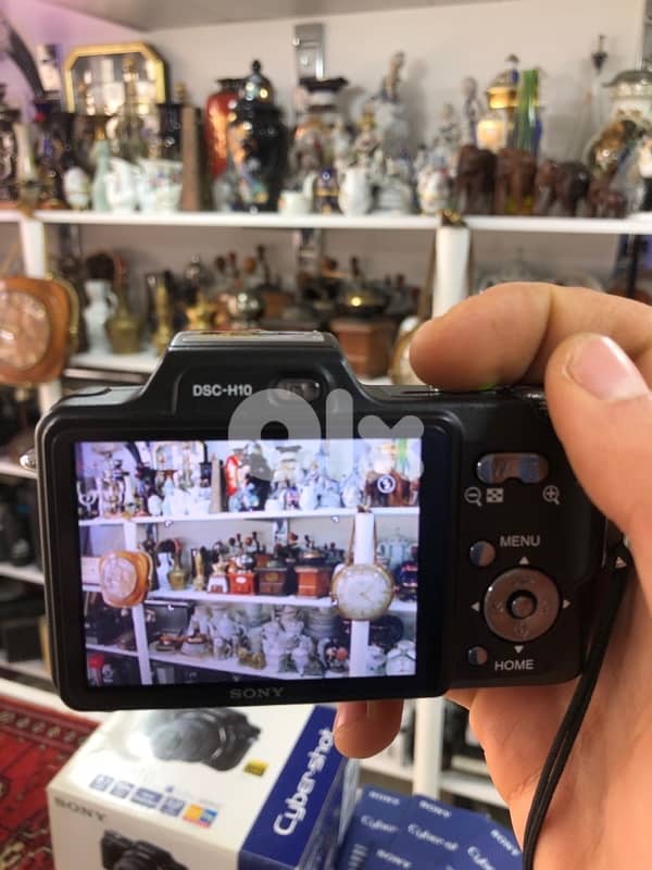 Vintage Sony Cyber-Shot Camera 5