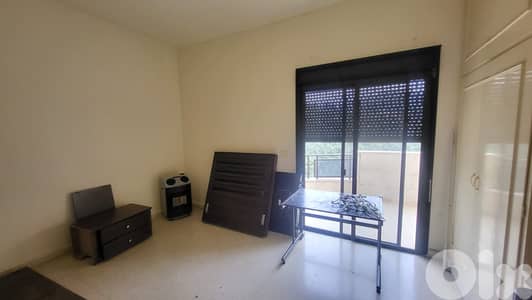 L20900 - 3-Bedroom Apartment For Rent in Daraya