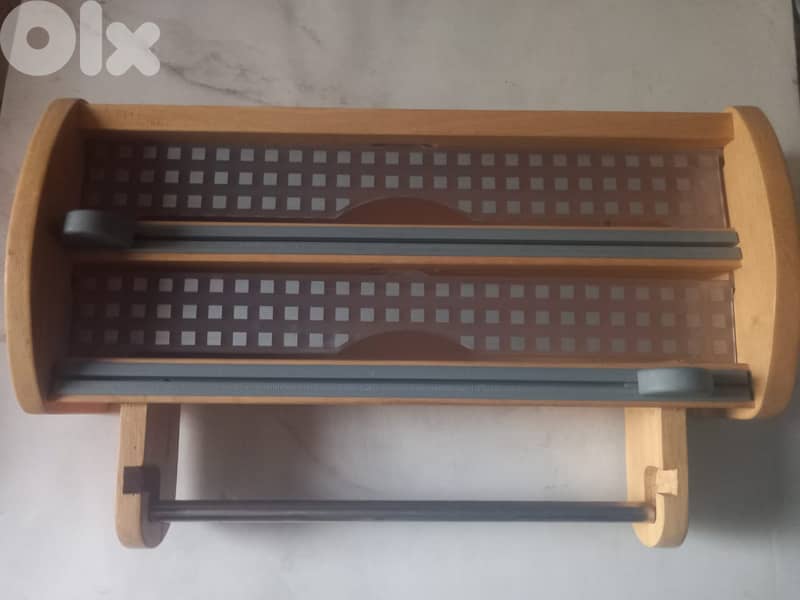 Kitchenware wall mountable wooden Roller support 0