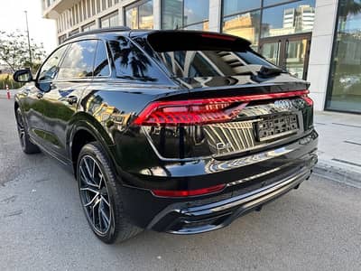 Audi Q8 2020 SLINE Quattro