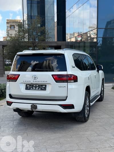 Toyota Land Cruiser 2022 GXR company source low mileage