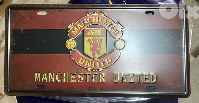 Manchester United tin plat for 5 USD only 0