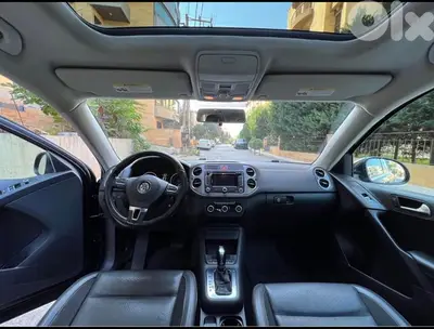 Volkswagen Tiguan Limited 2011