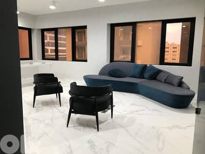 Office for Rent in Jdeide 1,000$ مكتب فاخر للايجار ب جديدة