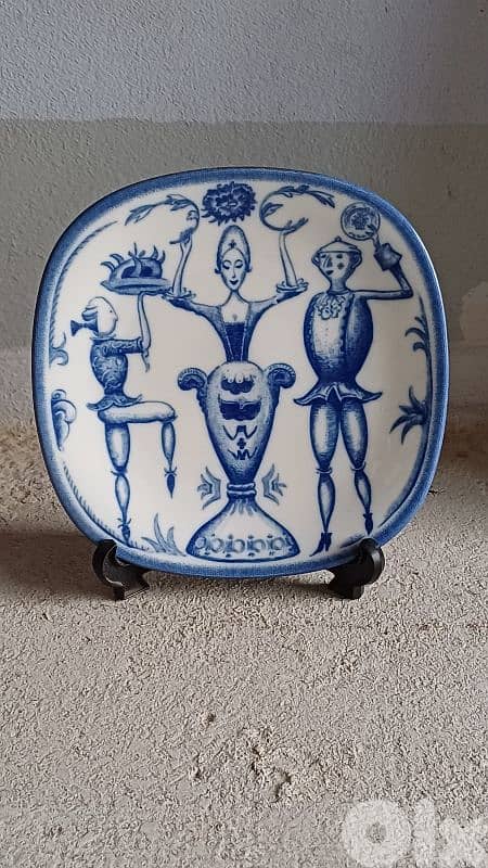 antique 0