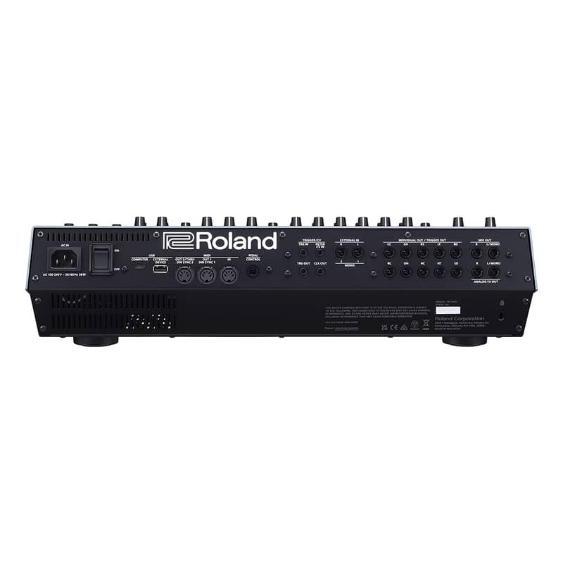 Roland TR-1000 Analog Drum Machine 3