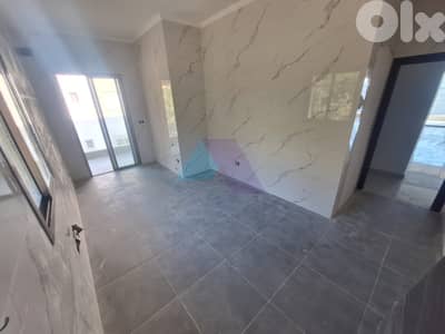 175m2 apartment+mountain view 4sale in Baabdat - شقة للبيع في بعبدات