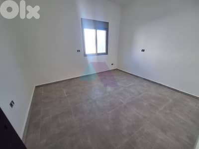 175m2 apartment+mountain view 4sale in Baabdat - شقة للبيع في بعبدات