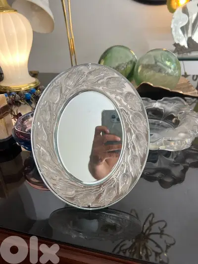 frensh mirroir crystal lalique مراي لاليك فرنسية اصلية ممضية