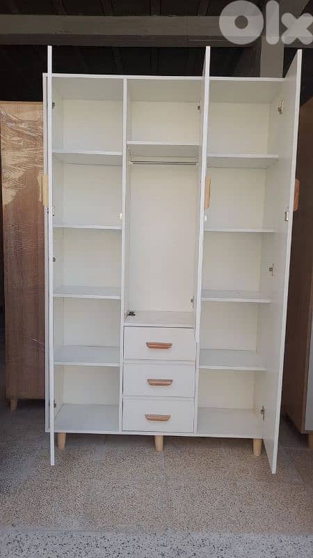 New wardrobes 3 Doors High Quality 0