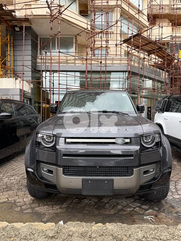 2022 Land Rover Defender X Dynamic 0