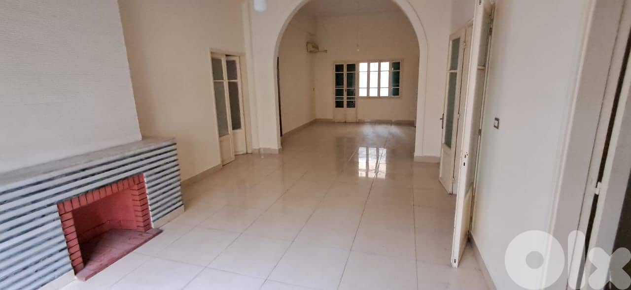 SPACIOUS APARTMENT IN MALLA PRIME | 260SQ | 3 BEDROOMS | BTR-573 0