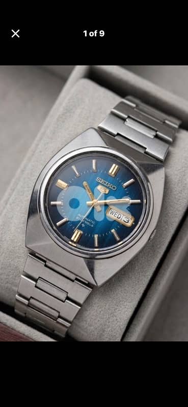 Vintage 1977 Seiko 5 Automatic •Blue Sunburst Dial 0