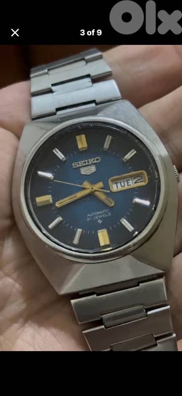 Vintage 1977 Seiko 5 Automatic •Blue Sunburst Dial 2