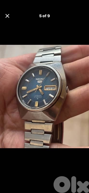 Vintage 1977 Seiko 5 Automatic •Blue Sunburst Dial 3
