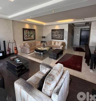 165 sqm Apartment for Sale in Sanayeh – High Floor, New Building, Prim