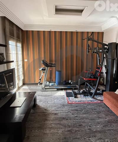165 sqm Apartment for Sale in Sanayeh – High Floor, New Building, Prim