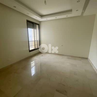 Apartment for Sale at Ras El Nabaa 450,000$ شقة للبيع في راس النبع