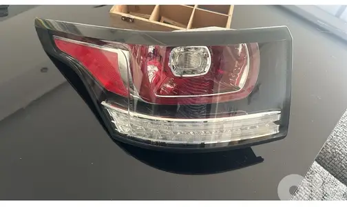 TWO ORIGINAL LEFT AND RIGHT REAR LIGHTS RANGE SPORT 2016