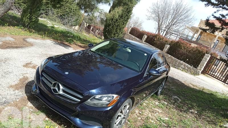 Mercedes-Benz C300 2017 0