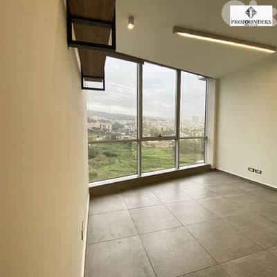 Office for rent in Jdeideh مكتب للايجار في الجديدة