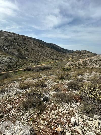 Land for sale in Bmohray Chouf عقار للبيع في بمهريه الشوف Land for sale in Bmohray Chouf عقار للبيع في بمهريه الشوف