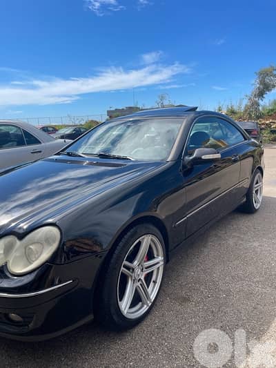 Mercedes-Benz CLK-Class 320 2003