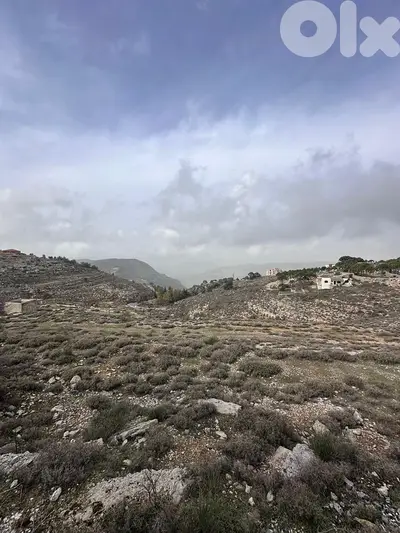 Land for sale in kfar Nabrakh عقار للبيع في كفر نبرخ الشوف