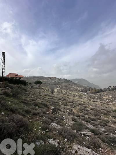 Land for sale in kfar Nabrakh عقار للبيع في كفر نبرخ الشوف